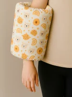 بالشت سفید شیر نوزاد